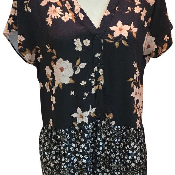 Cal Style Tiered Maxi Dress Women XL Black White Floral Ruffle Soft Flowy Boho - Picture 4 of 13